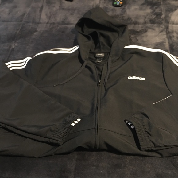 Men’s Addidas windbreaker - Picture 1 of 2